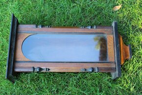 Skříň na pendlovky - 2