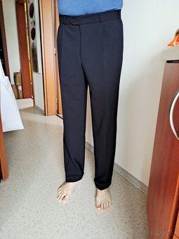 Společenské pánské kalhoty, velikost 50, zn. Koutný - 2