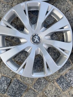 Poklice Peugeot 15 - 2