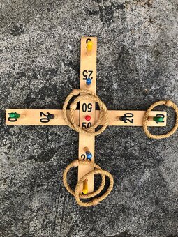 Dřevěná házecí hra – provázkové kruhy, super na zahradu - 2