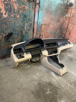 E46 palubka krémová - 2