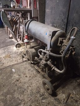 Prodám kompresor - 2