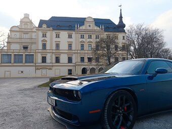 Dodge Challenger 5,7 - 2