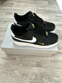 Nike AirForce 1 Low 07 White Black Gold - 2