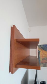 Regál - 2