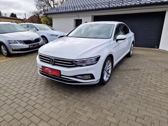 VW Passat Lim., 2.0 TDi Elegance, 39 tis. km, 8x ALU - 2