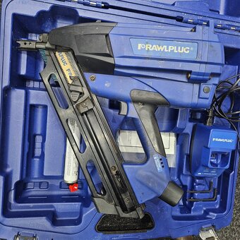 plynová hřebíkovačka RawlPlug R-WW90II 50-90mm - 2