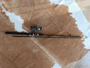 Prut Garbolino drg 210, 2,15m, 10/30g + naviják proxima - 2