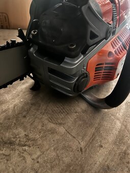 HUSQVARNA 550xp mark2 úplně nový motor - 2