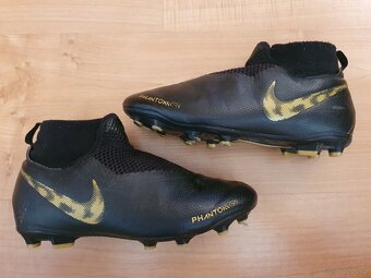 Kopačky nike phantom v.35 černé - 2