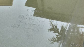 Toyota Rav4 Rav 4 IV 4 gen V 5 gen. - okno sklo ram tesneni - 2