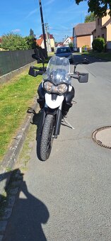 Triumph tiger - 2