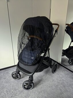 Zánovní kočárek Britax Strider M 2022 Navy Inc - 2