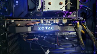 ZOTAC GeForce GTX 1080 Ti Mini - 2