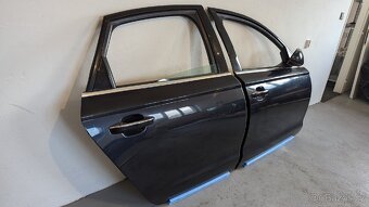 Dveře pravé přední, pravé zadní Audi A6 c7 barva Y9T X5R - 2
