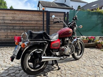 Honda CM400T - 2