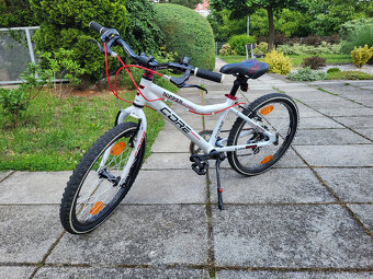 Dětské kolo Core Nipper 20" - 2