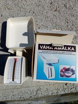 VÁHA AMÁLKA - 2