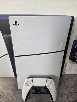 Playstation 5 Slim + PS Portál - 2