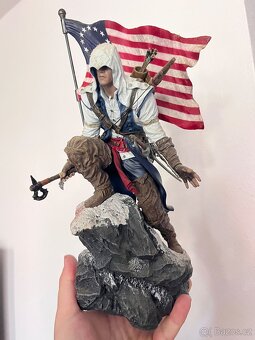 Assassins Creed III - freedom edition figurka - 2