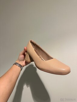 Piccadilly lodičky - 2