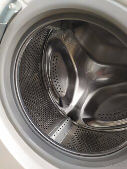 Pračka Indesit - 2