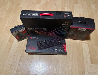 ASUS ROG Strix GL503V – kompletní set s příslušenstvím - 2