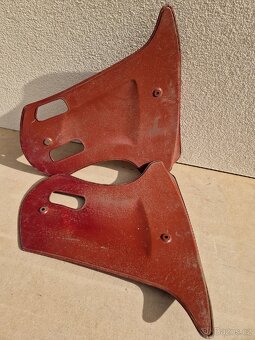Jawa boční plechy motoru - 2