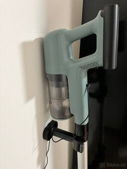 Tyčový vysavač Electrolux 600 Clean zelený - 2