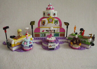 Lego Friends Soutěž v pečení - 2