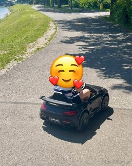 détské elektrické auto - 2