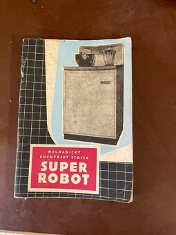 Kuchyňský robot - 2