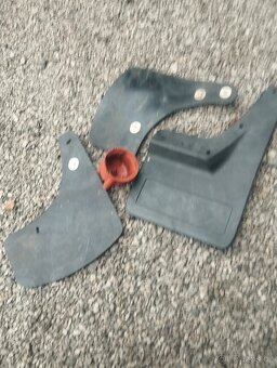 Díly na Favorita nepoužité - 2