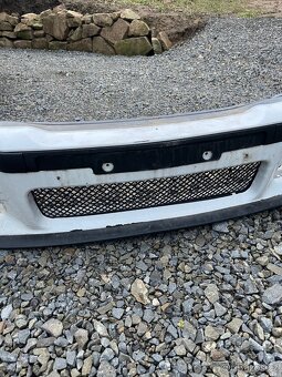 Bmw e36 nárazník - 2