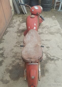 Jawa kývačka 125 - 2