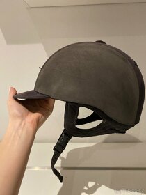 Jezdecká helma - 2