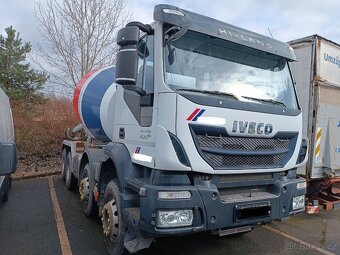 Iveco AD340 Betonmix LIEBHERR-9m3 8x4 2017 - 2