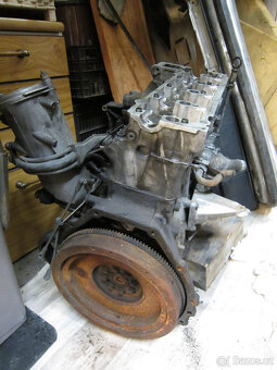 MOTOR MB - 2