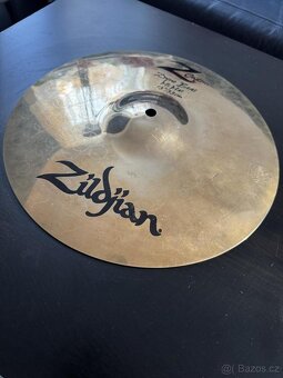Ziljdian Z custom Dyno beat Bottom. - 2