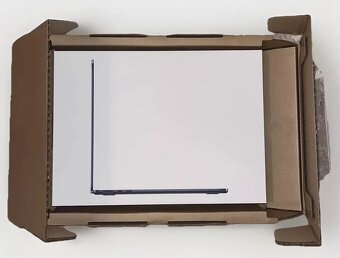 MacBook Air 13in M3 čip 8GB 256GB SSD SEALED Novinka - 2