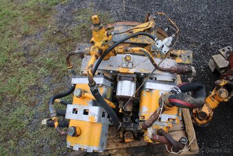 Unk 320 měnič převodovka - 2