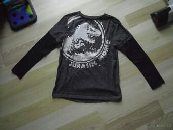 Triko dl. rukáv Jurassic World vel. 10-11 let - 2