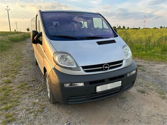 Opel Vivaro 1.9 DTI 74kw, 6 míst - 2
