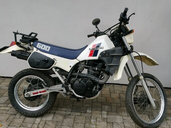 Kawasaki Kl 600 R - 2