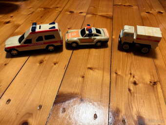 Retro hračky - autíčka - auta - Ambulance - Sanita - Dickie - 2
