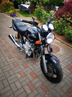 Yamaha XJR 1300 - 2