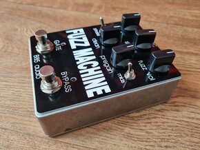 B85 audio - Fuzz Machine - 2