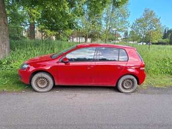 Volkswagen Golf VI 1.6 TDi 66kw - 2