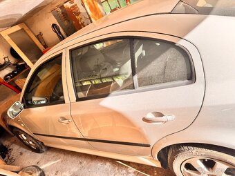 Octavia 1.8t 20V - r.v. 2002 - ND nebo na opravu - 2