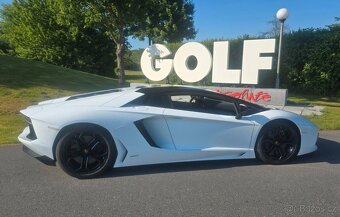 Lamborghini Aventador LP 700-4 - 2